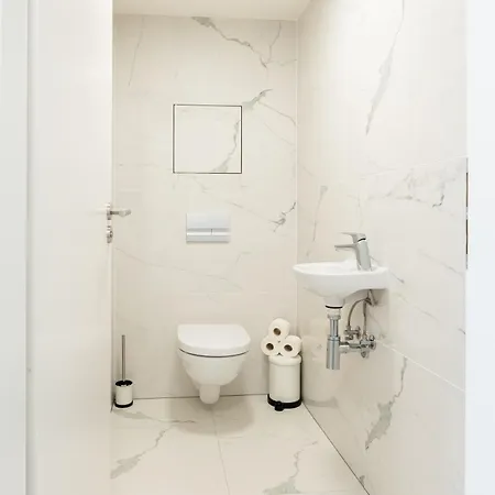 Volani Divociny شقة